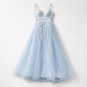 Elegant light blue lace front formal Quinceaners , prom, sweet 16 dress.